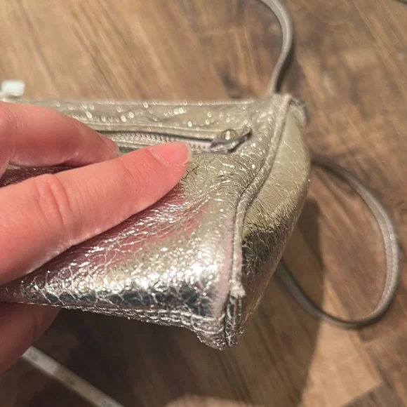 Michael Kors metallic/Shiny Silver Crossbody Bag - Picture 13 of 15